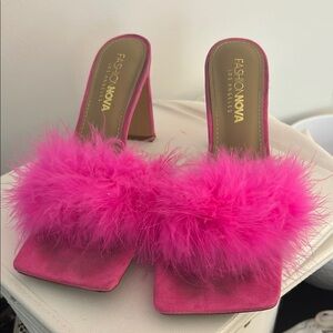 Fashion Nova Pink Feathered Heels